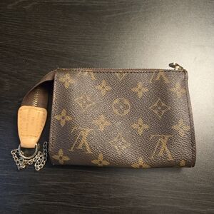 Vintage Louis Vuitton Monogram Toiletry Pochette Accessories
